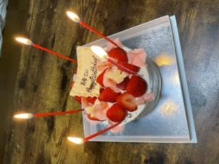 京都市中京区烏丸御池にある美味しいケーキで母の誕生日パーティー❤︎