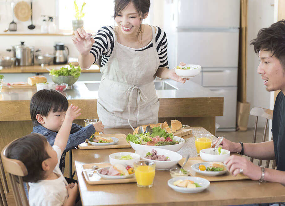 お子さまの歯並びが気になるご家族の方へ